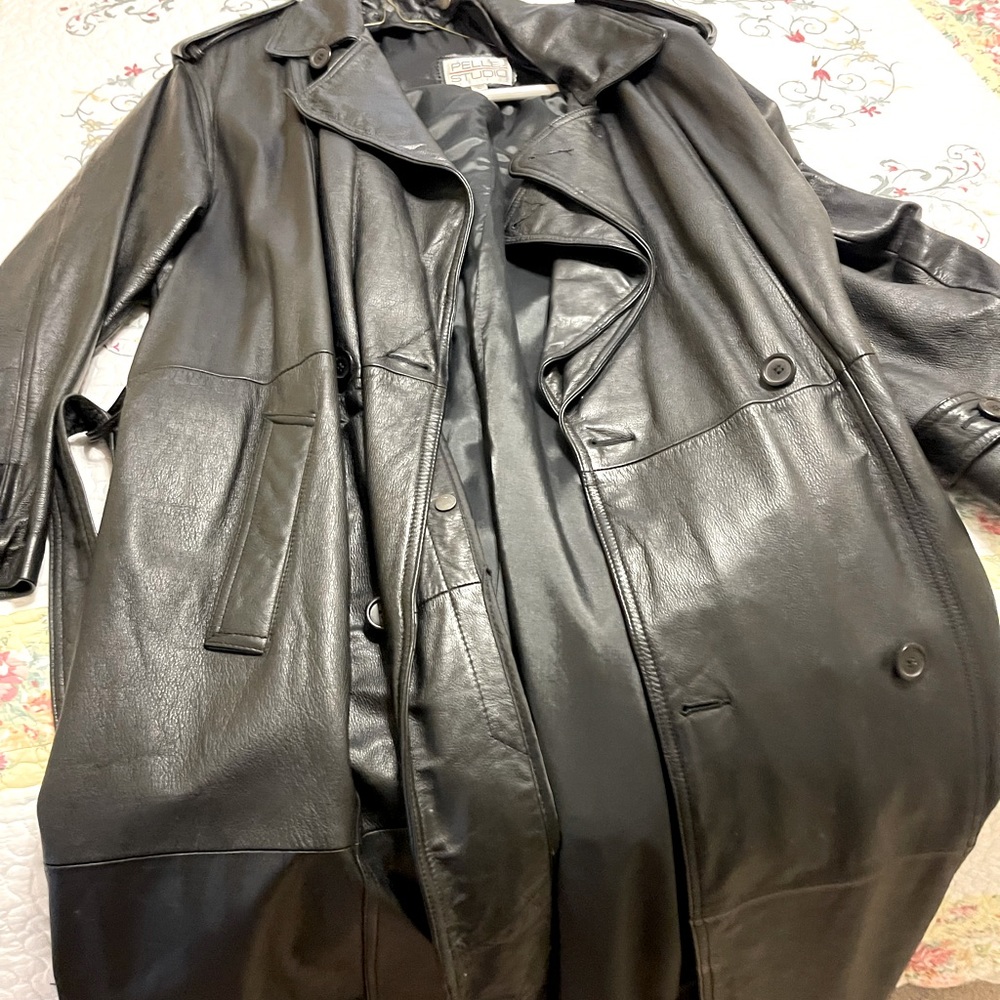Men’s long leather trench coat